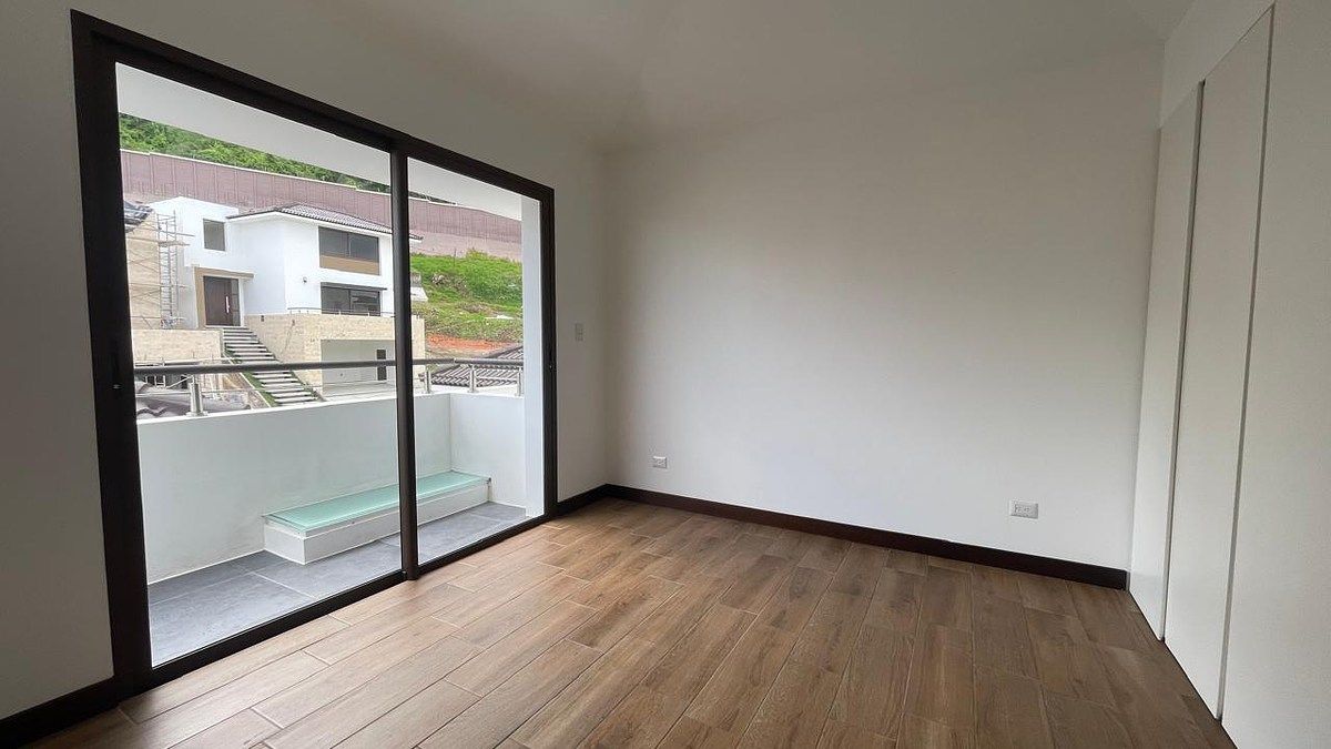 Casa en Condominio en Zona 16, Guatemala, foto 7 de 13