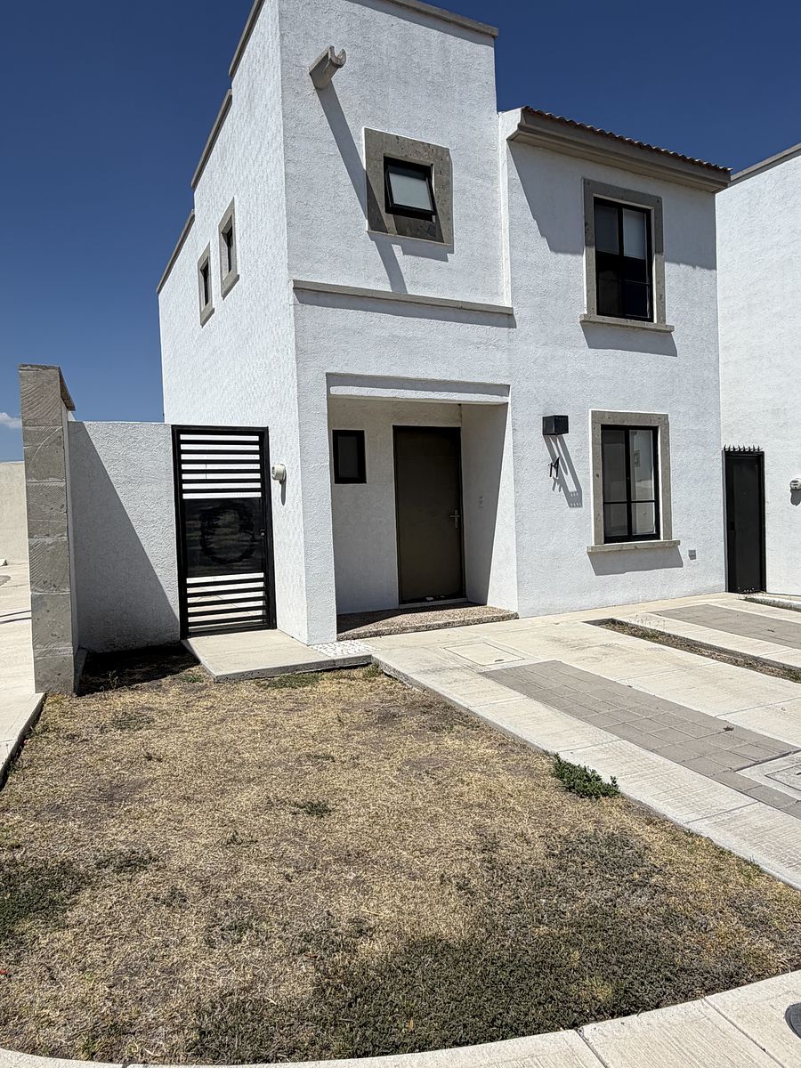 Casa en condominio en Provenza Residencial, El Marqués, foto 2 de 17