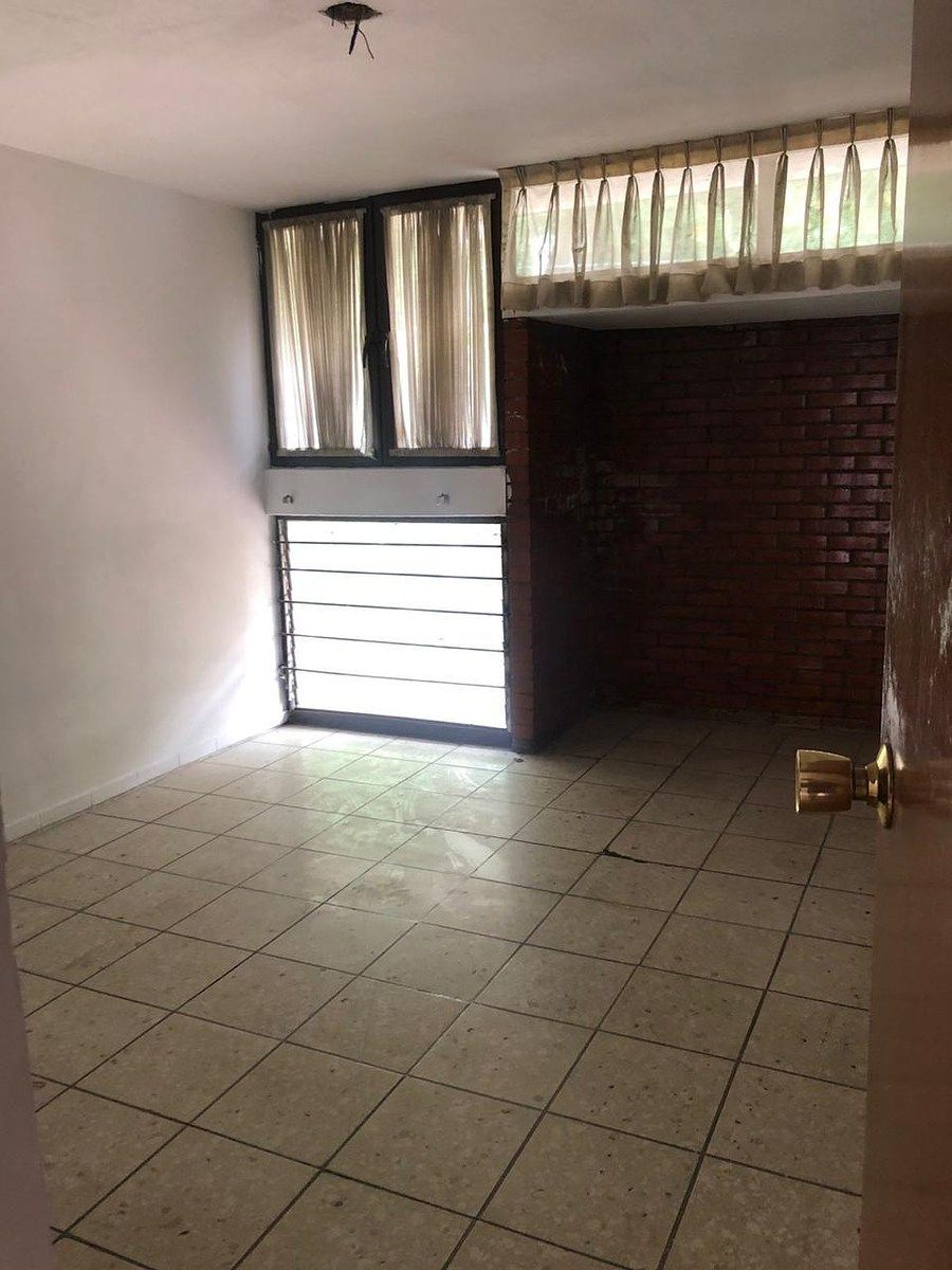 Casa en Colinas de La Normal, Guadalajara, foto 4 de 13