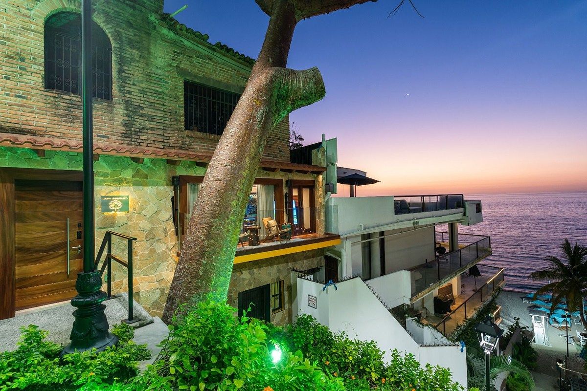 Condo en Conchas Chinas, Puerto Vallarta, Jalisco, foto 1 de 16