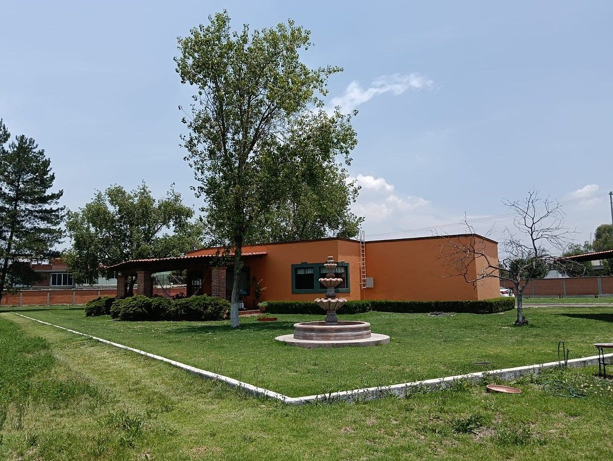 Casa con terreno en Venta, Texcoco, Mex., foto 1 de 18