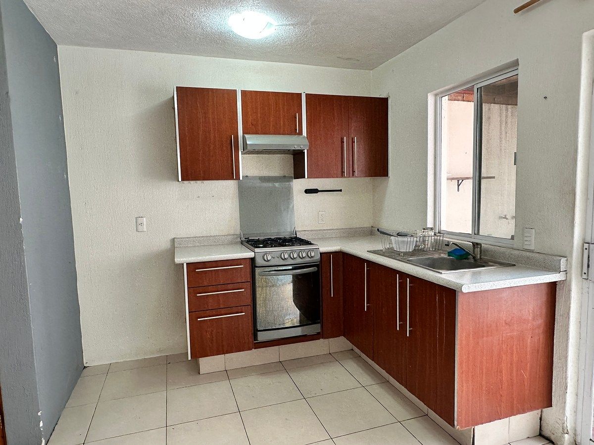 Casa em condomínio fechado em Héroes Nacionales, Zapopan, foto 4 de 24