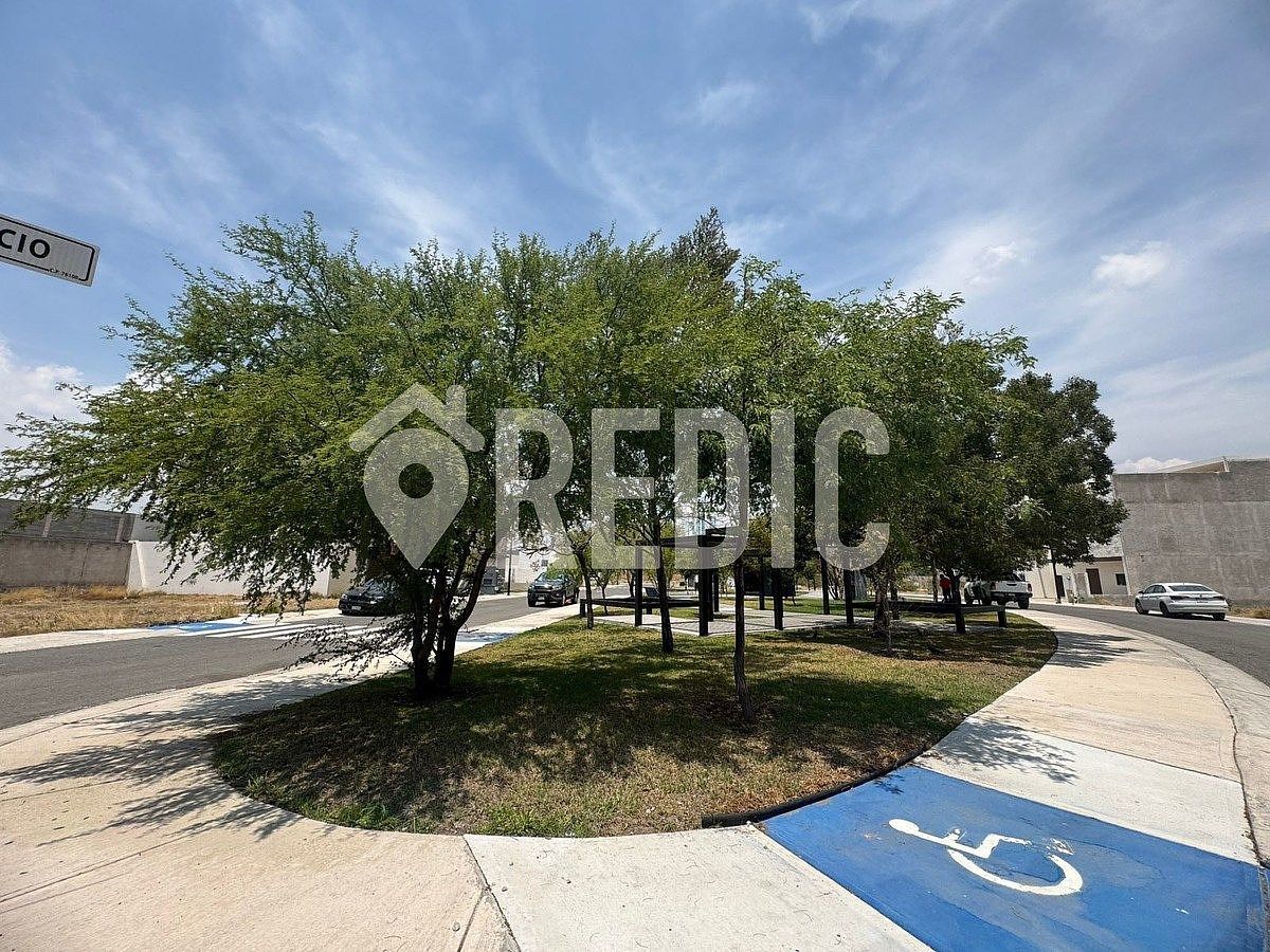 Lote em Valle De Juriquilla, Querétaro, foto 10 de 15