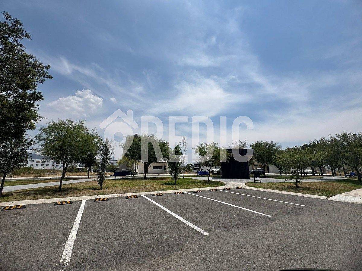Lote em Valle De Juriquilla, Querétaro, foto 7 de 15
