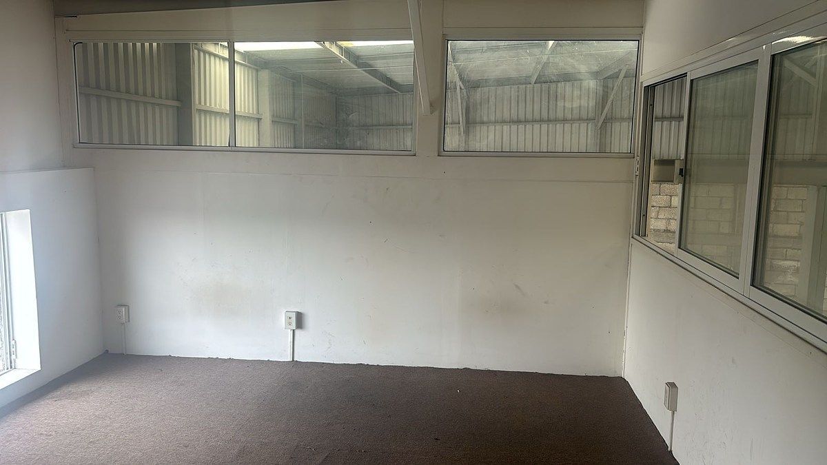 Bodega comercial en Pirámides, Corregidora, foto 4 de 8