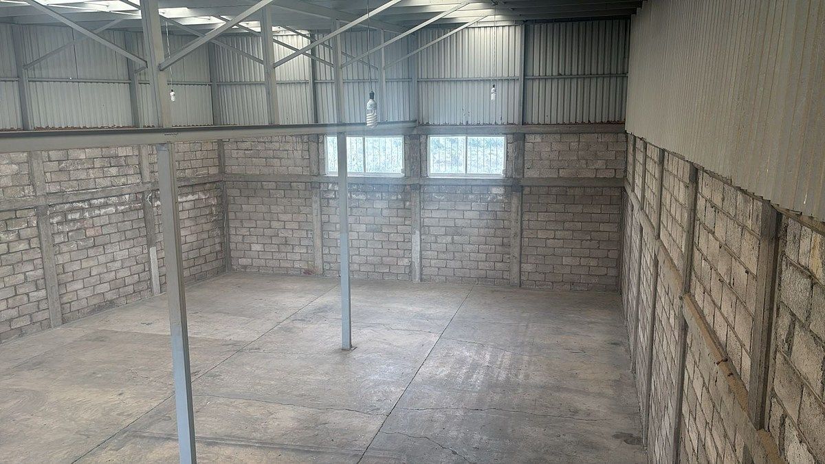 Bodega comercial en Pirámides, Corregidora, foto 6 de 8
