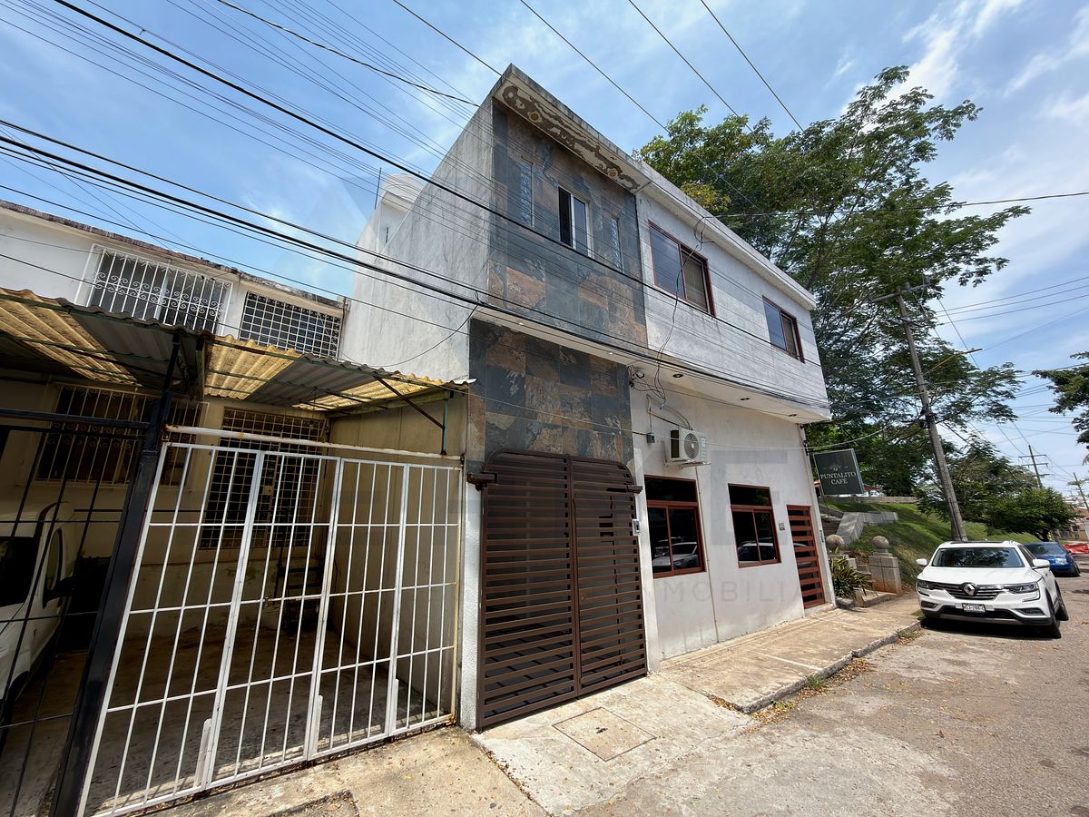 Fachada, foto 3 de 40