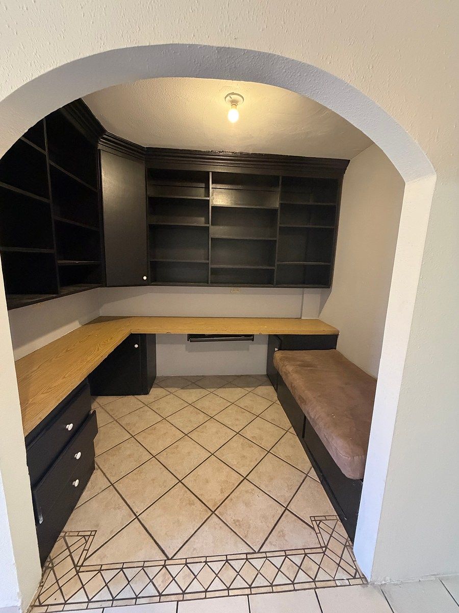 Casa em Colinas del Rey, Tijuana, foto 3 de 15