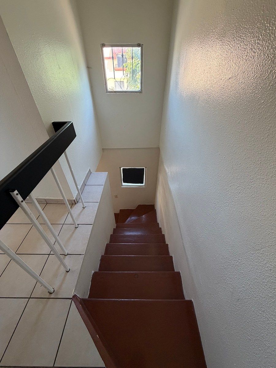 Casa em Colinas del Rey, Tijuana, foto 12 de 15