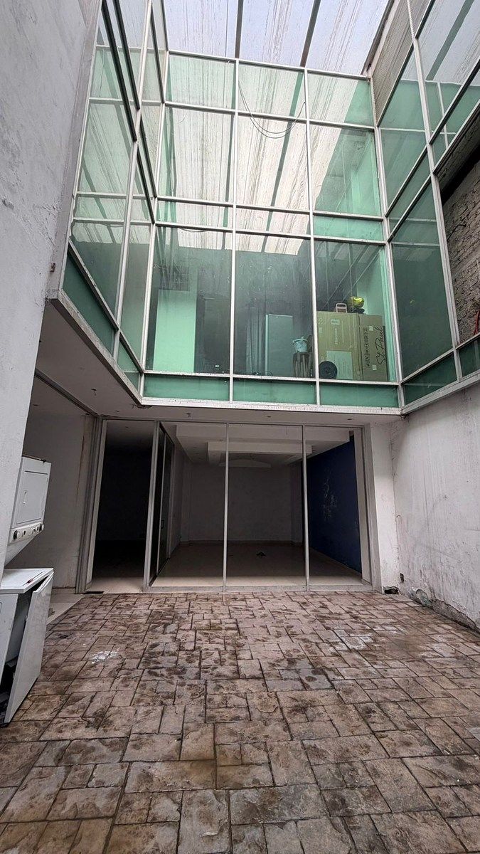 Edificio en venta en la Col Granada, foto 1 de 17