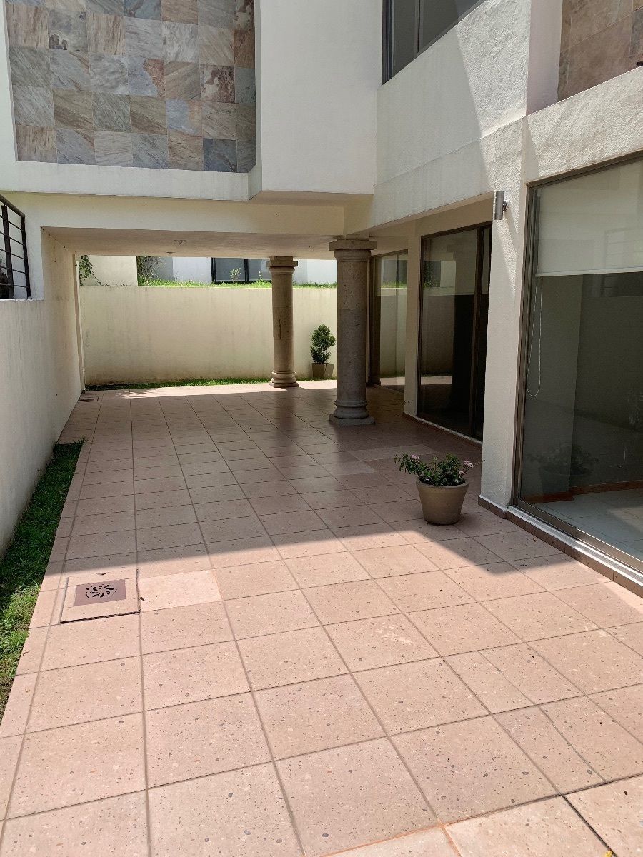 Casa em Hacienda de Valle Escondido, Atizapán de Zaragoza, foto 15 de 37