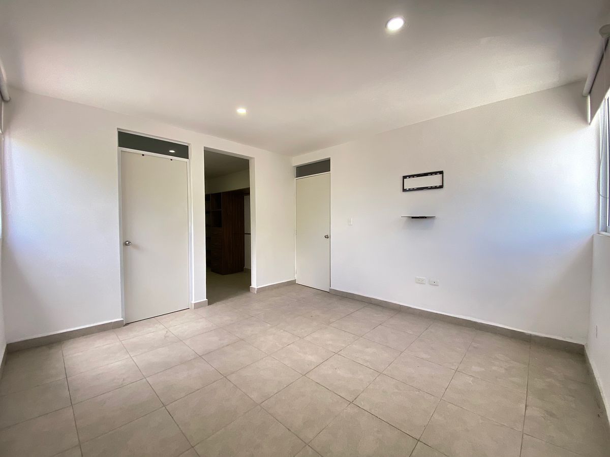 Sala Comercial em Los Pinos, Mérida, foto 4 de 36