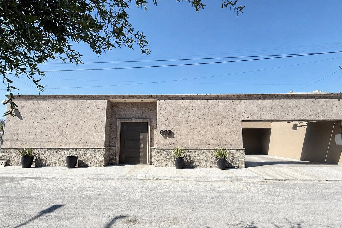Casa en VENTA en Loma Blanca