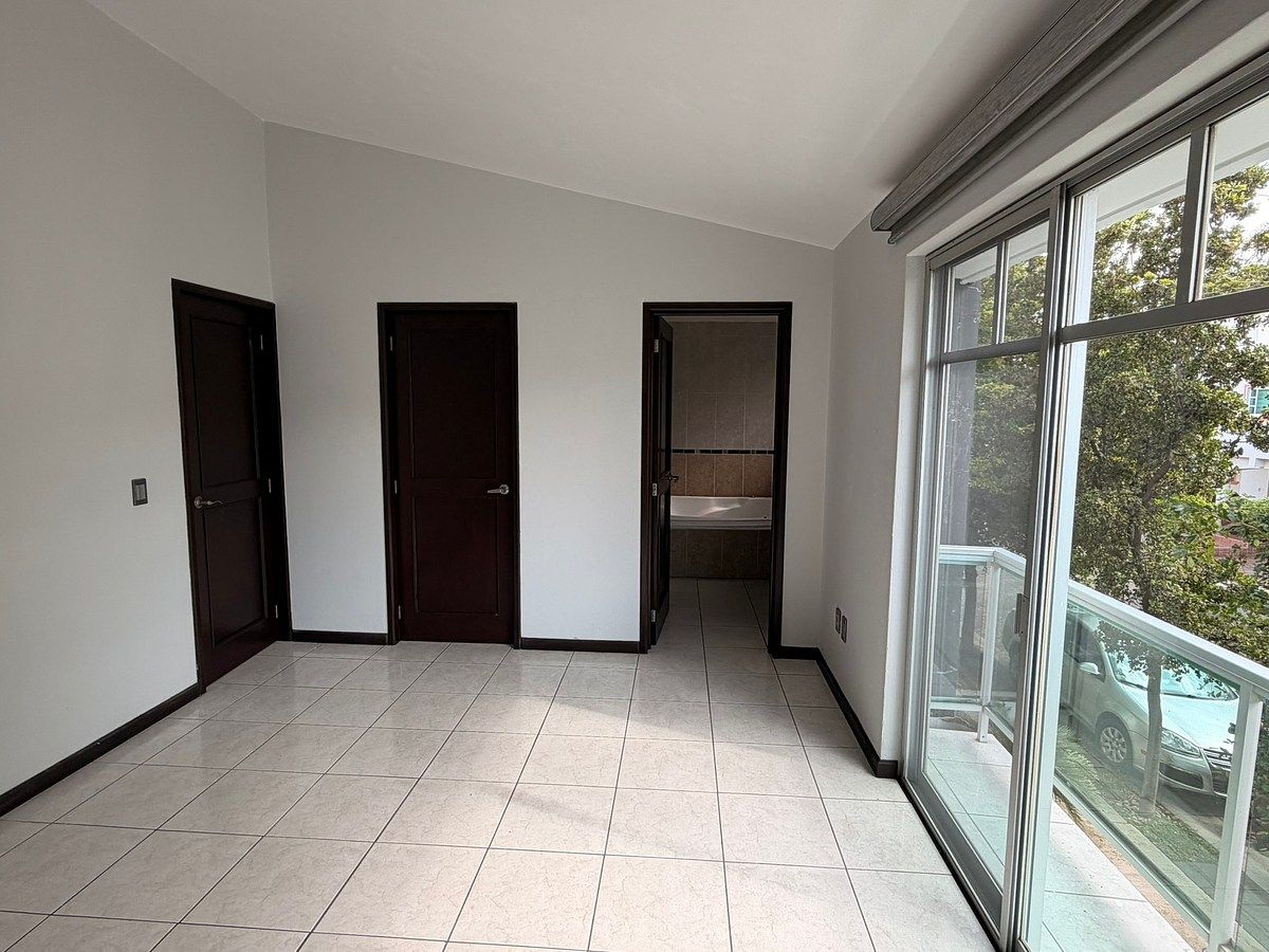 Casa em Jardín Real, Zapopan, foto 9 de 23