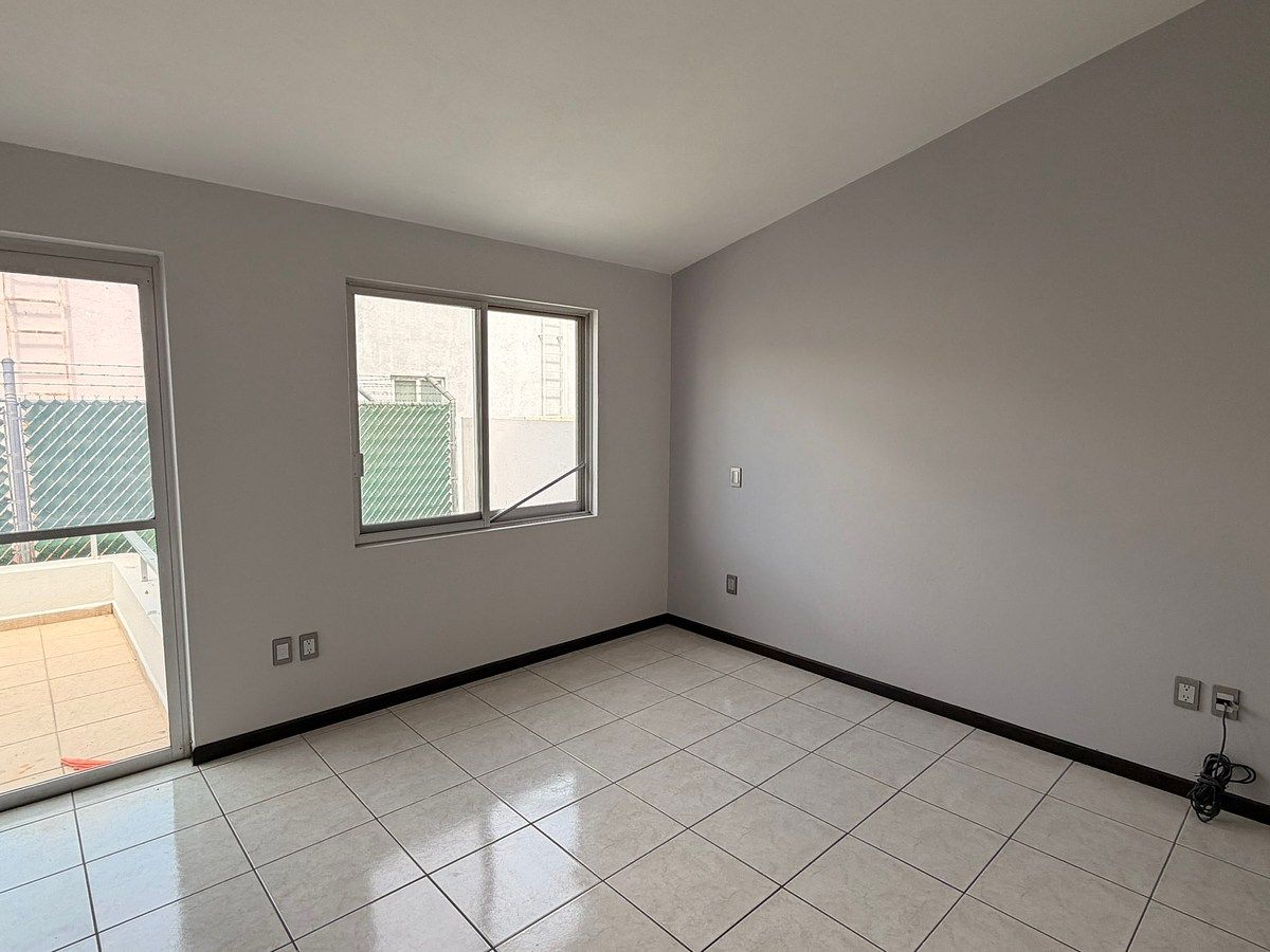 Casa em Jardín Real, Zapopan, foto 14 de 23