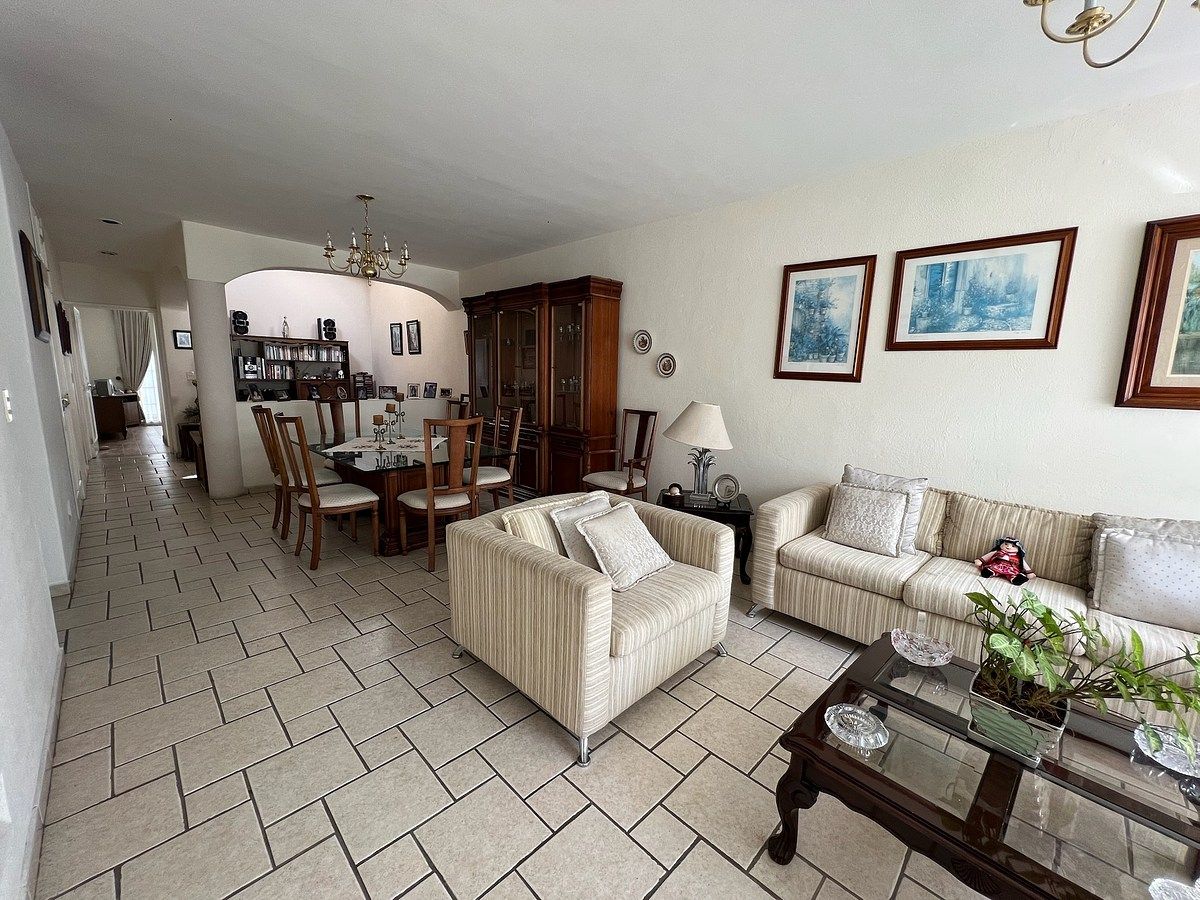 Casa em Las Hadas, Querétaro, foto 2 de 16