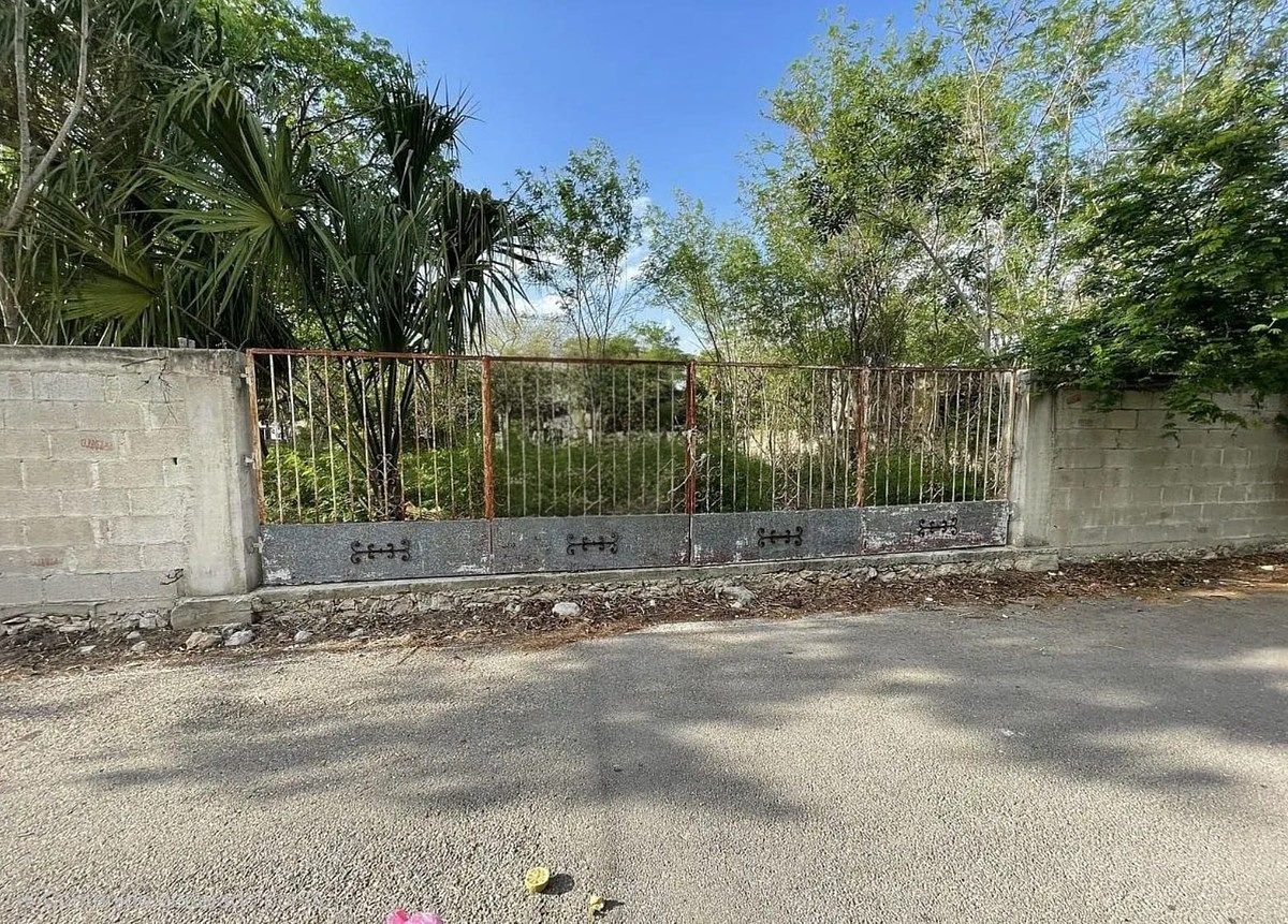Terreno en venta en Komchen de 1,500 m2, foto 1 de 11