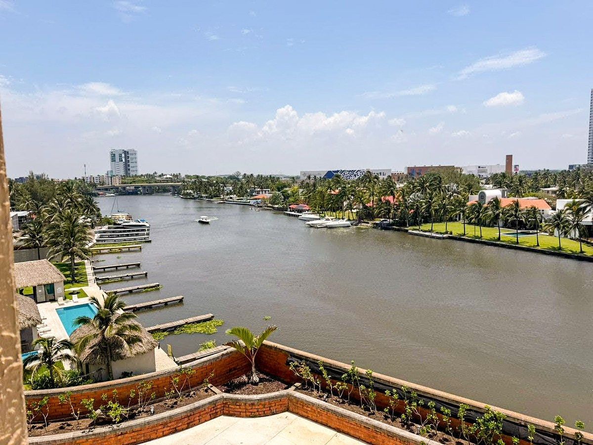 Departamento VISTA AL MAR Y AL RÍO en venta en Marina Tajín. ALVARADO, VER.