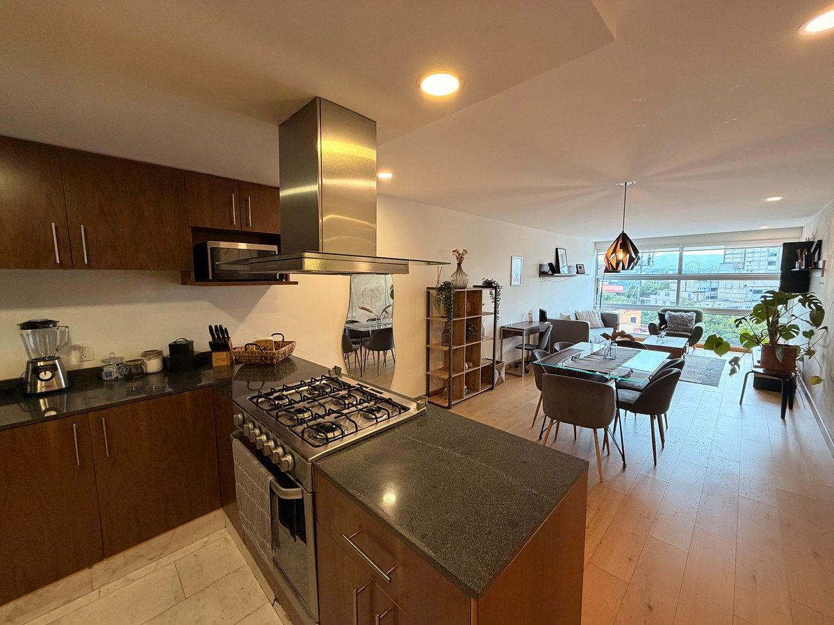 HERMOSO DEPARTAMENTO EN VENTA EN LA CONDESA, foto 1 de 50