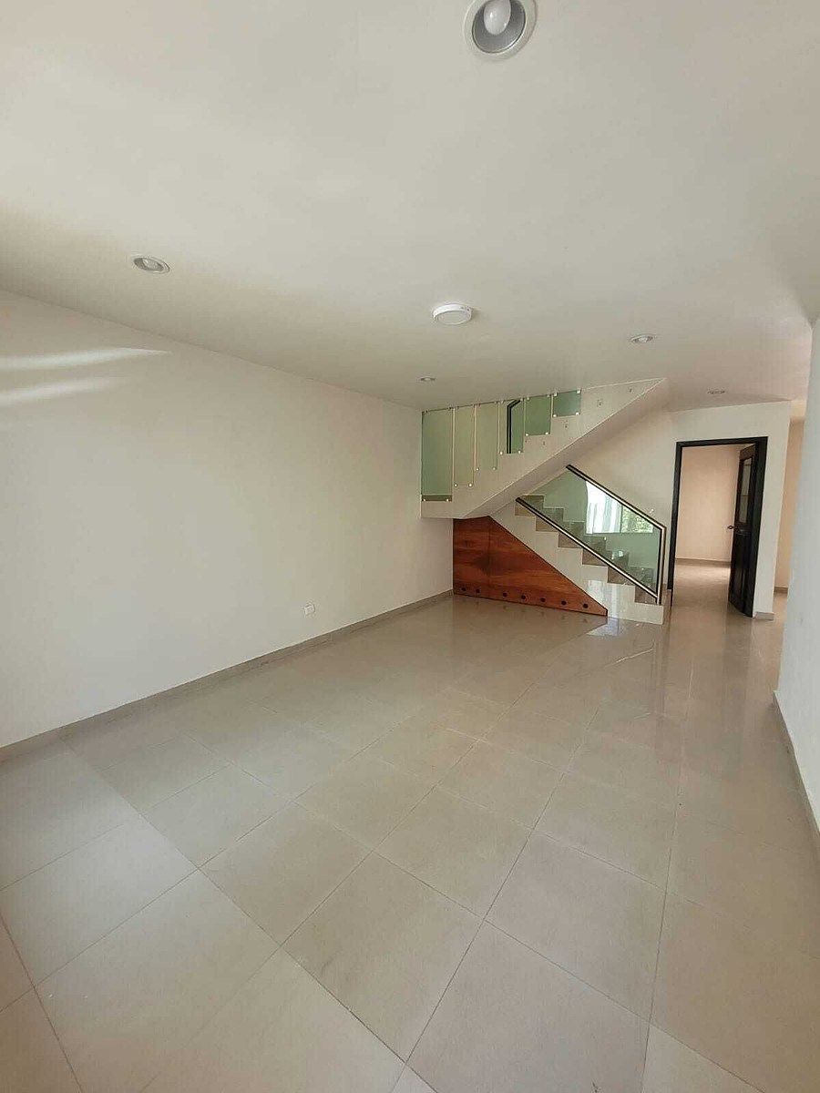 Casa em Los Pinos, Mérida, foto 2 de 43