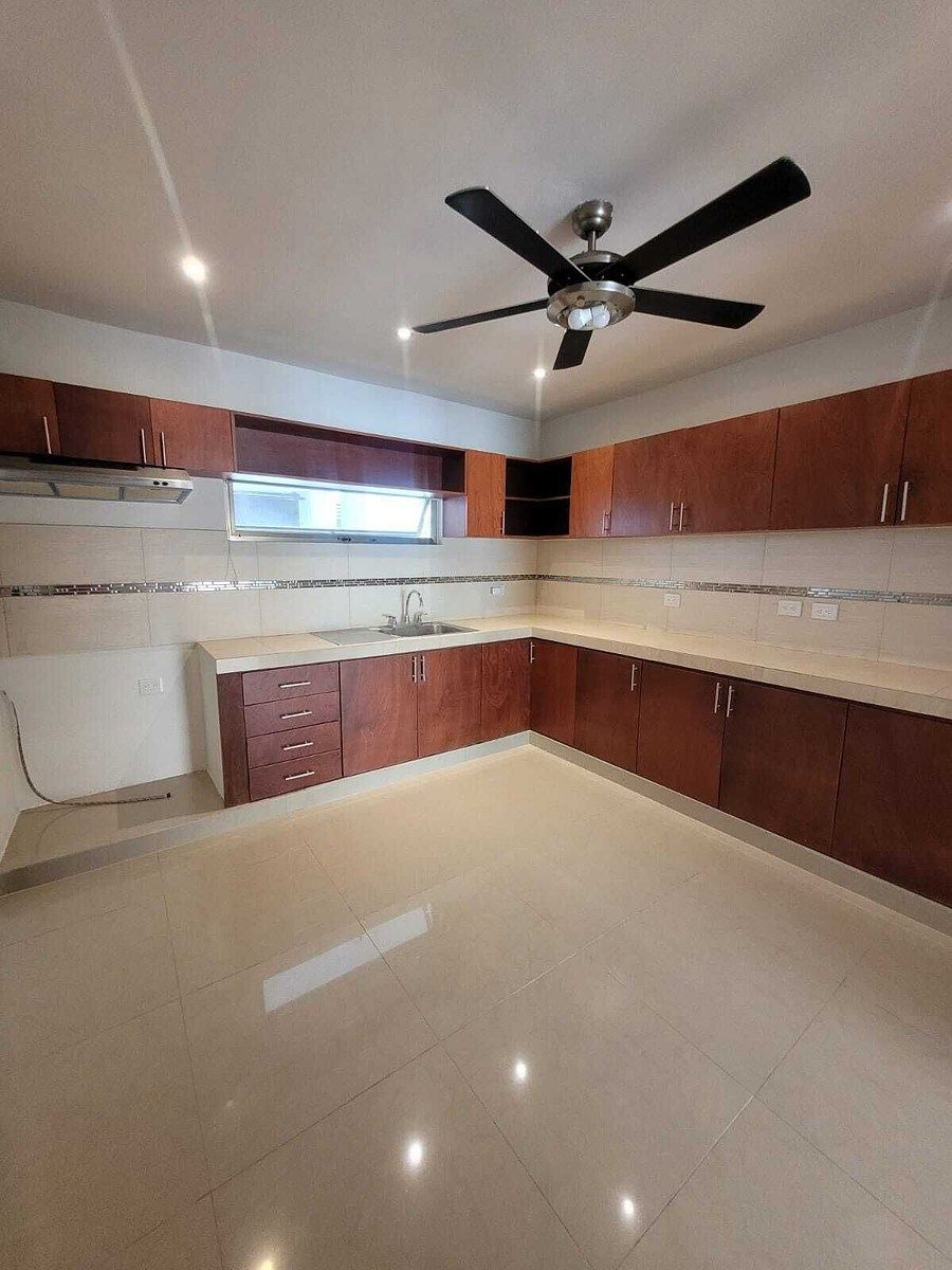 Casa em Los Pinos, Mérida, foto 3 de 43