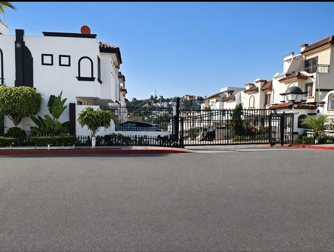 CASA JARDINES DE AGUA CALIENTE, foto 1 de 10