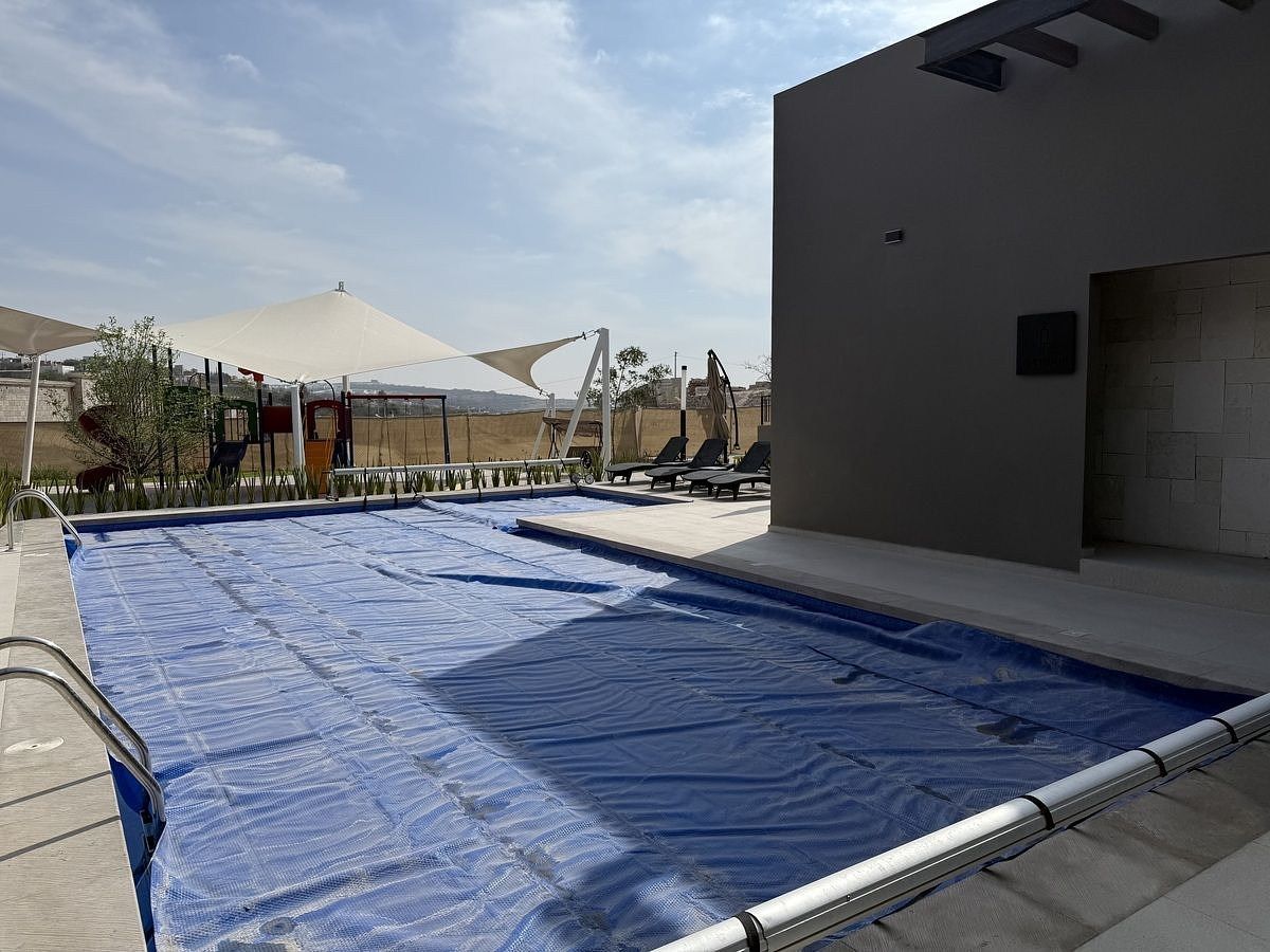 Casa em Lomas del Campanario, Querétaro, foto 32 de 35