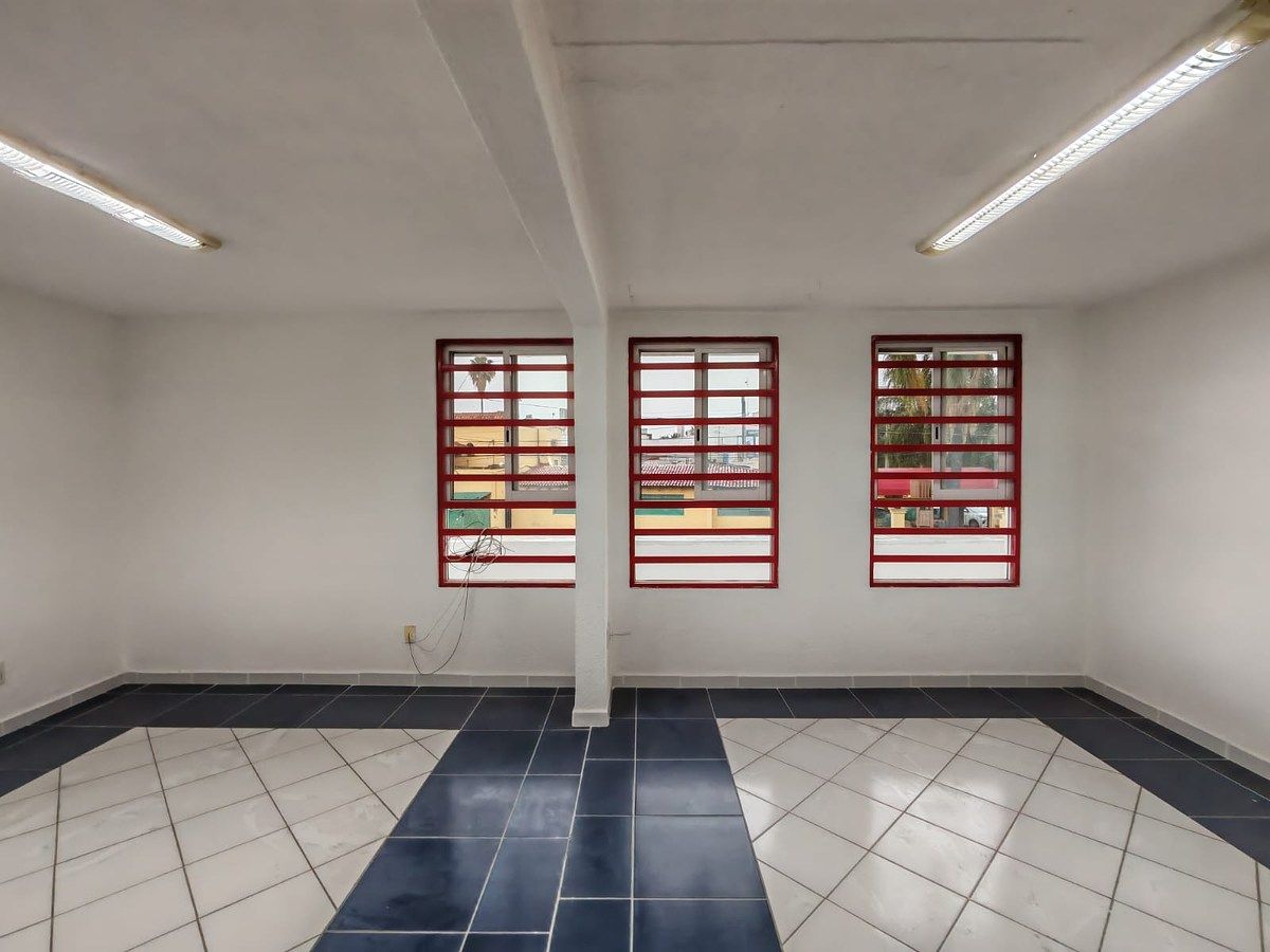 Sala Comercial em Prados de Providencia, Guadalajara, foto 8 de 13