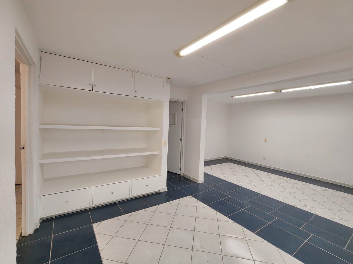 Sala Comercial em Prados de Providencia, Guadalajara, foto 9 de 13