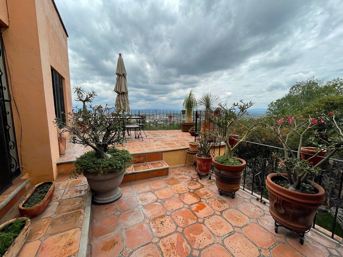 House in Ojo de Agua, San Miguel de Allende, photo 34 of 48