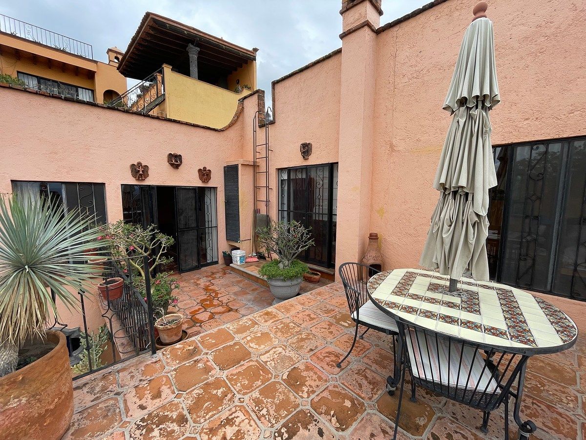 House in Ojo de Agua, San Miguel de Allende, photo 36 of 48