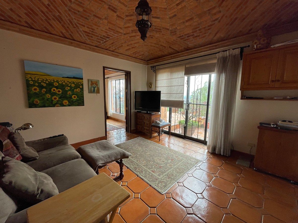 House in Ojo de Agua, San Miguel de Allende, photo 41 of 48