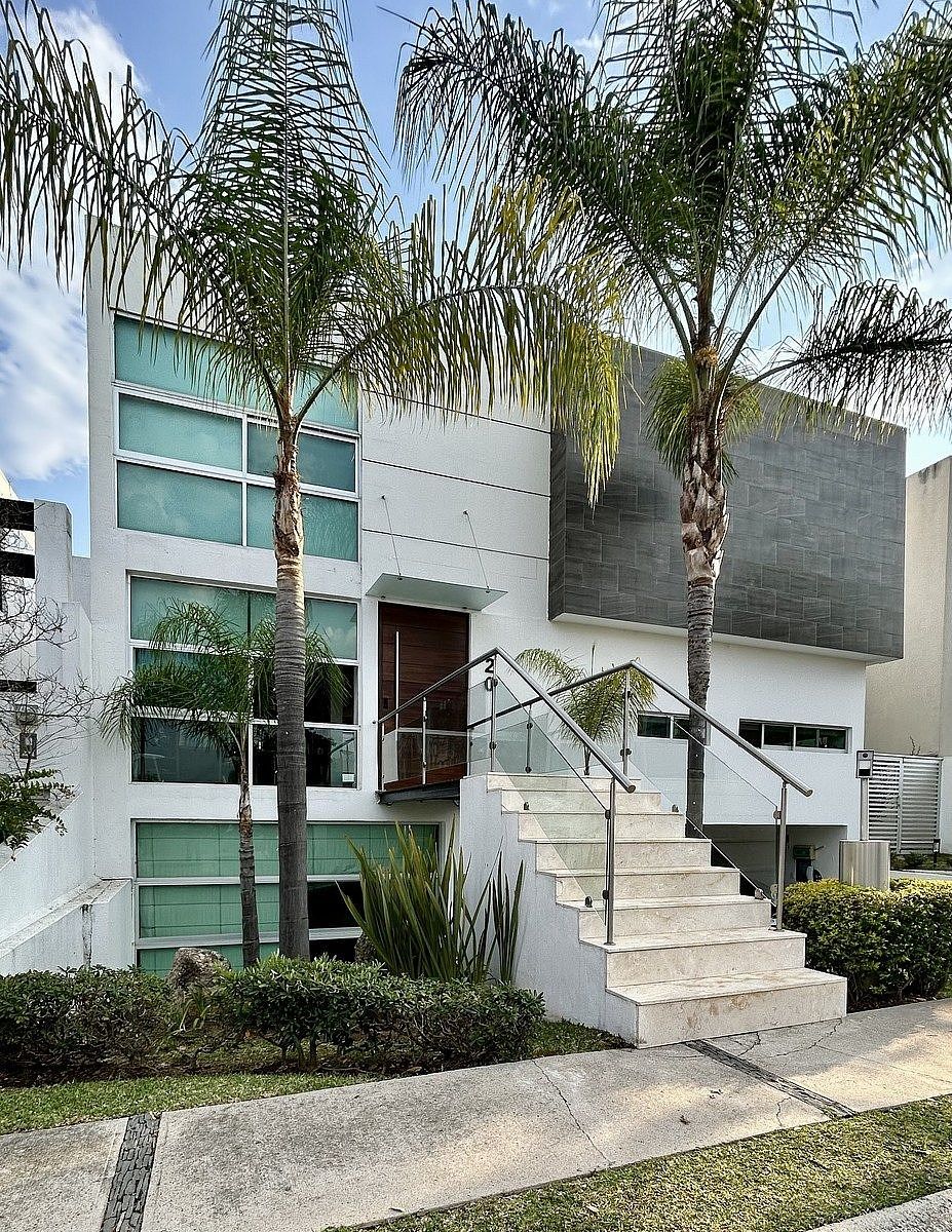 CASA EN VENTA  EN FRACCIONAMIENTO REAL DEL PARQUE, foto 1 de 32