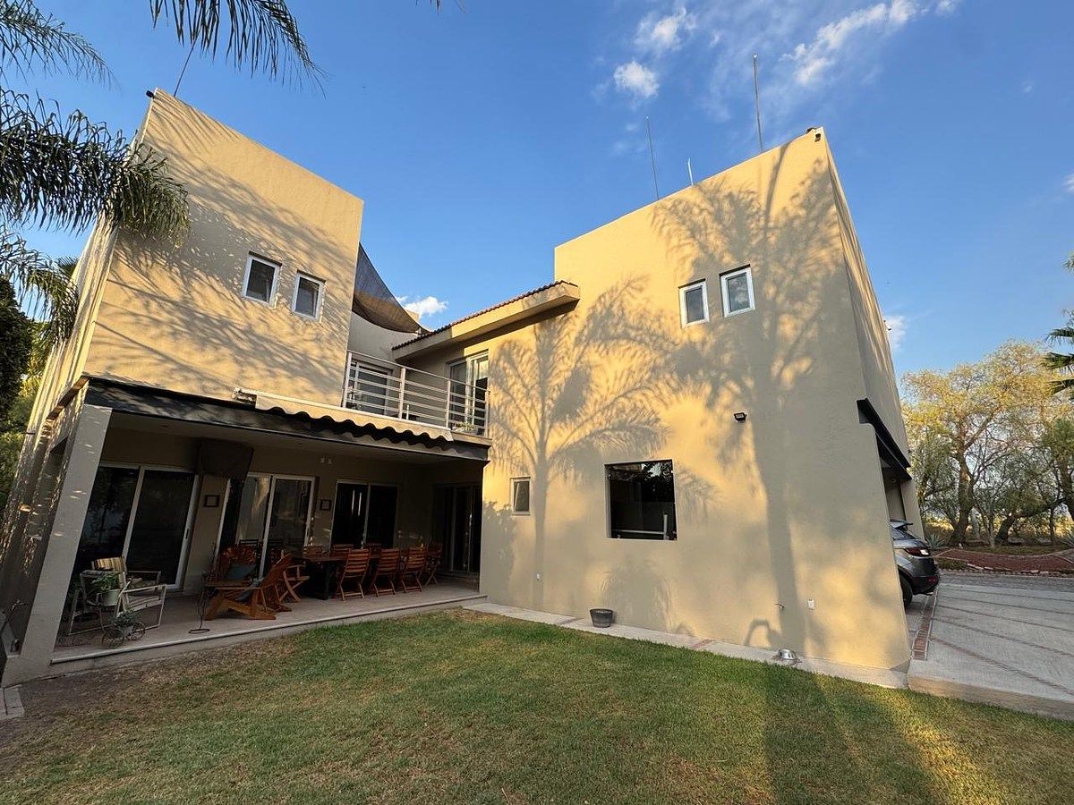 CASA ZOTOLIN EN RENTA EN BALVANERA, foto 1 de 24