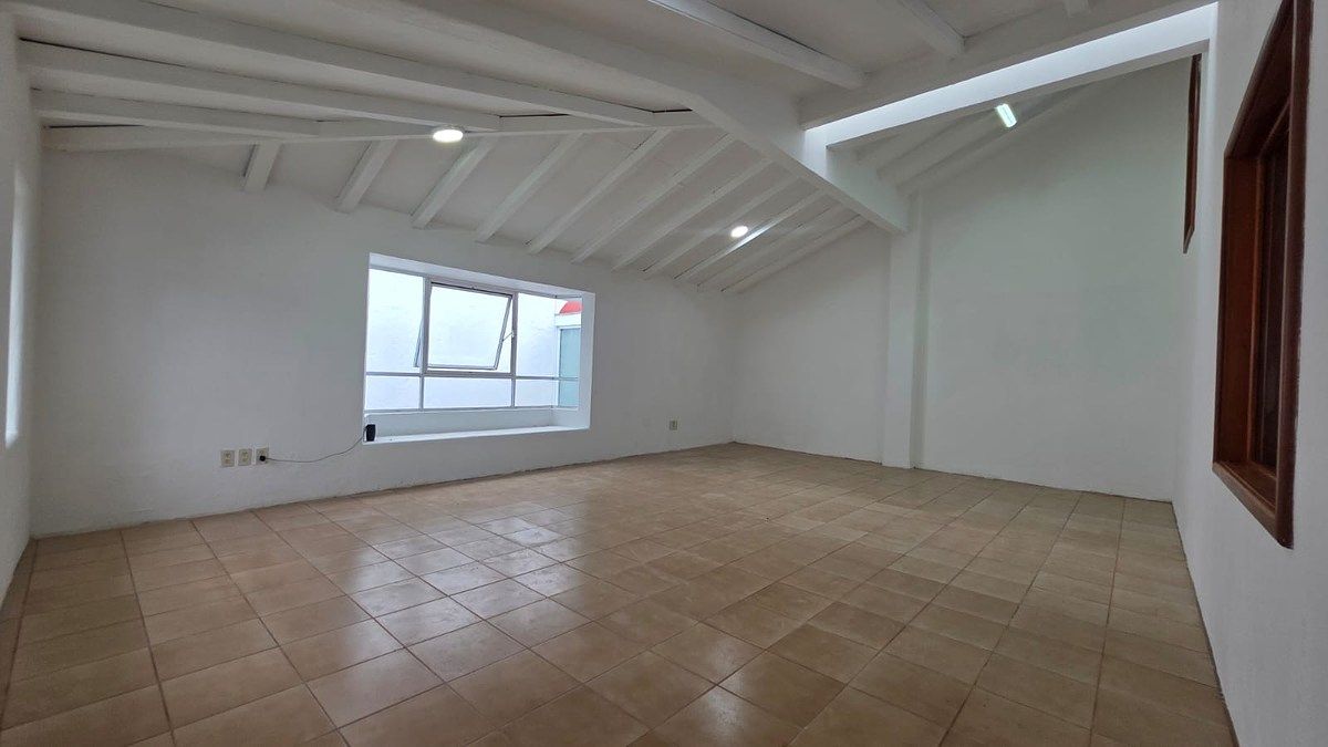 Casa com uso comercial em Arcos de Guadalupe, Zapopan, foto 20 de 27