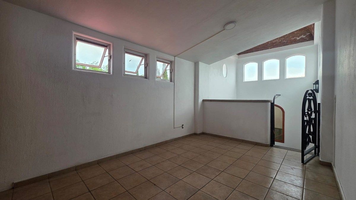 Casa com uso comercial em Arcos de Guadalupe, Zapopan, foto 23 de 27