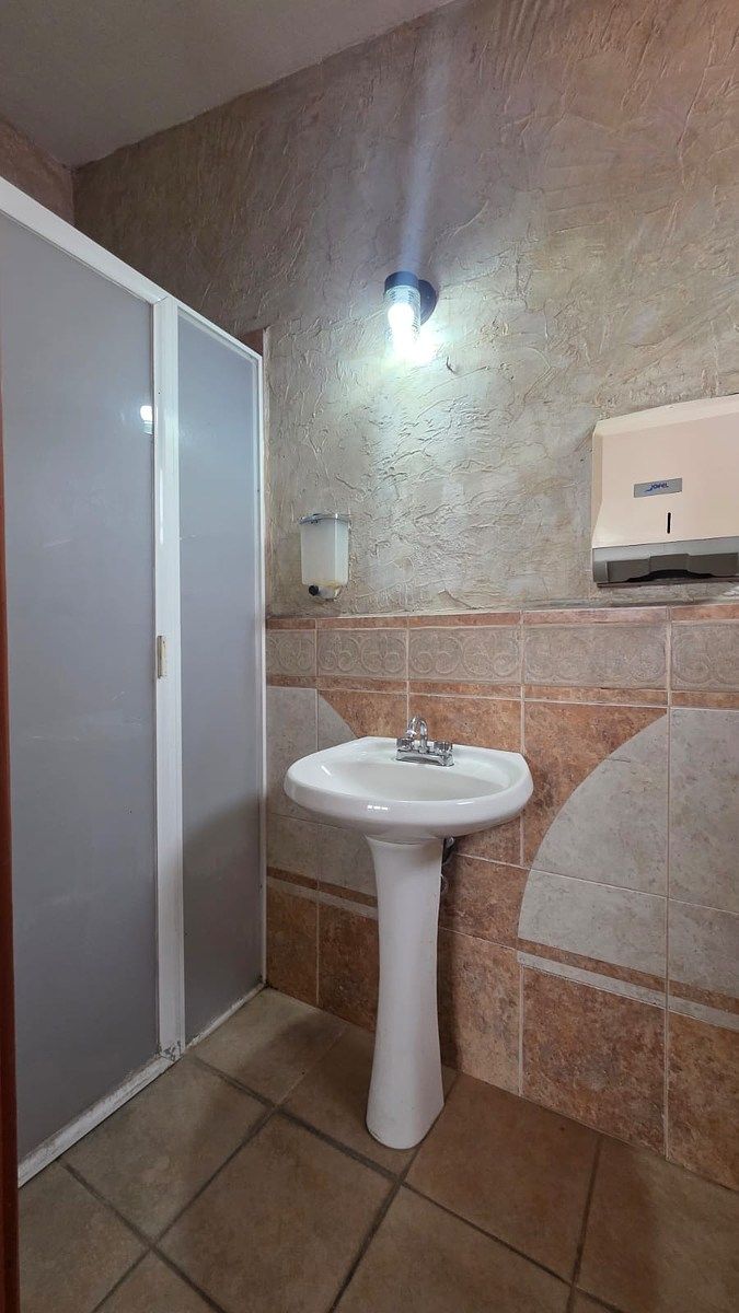 Casa com uso comercial em Arcos de Guadalupe, Zapopan, foto 27 de 27