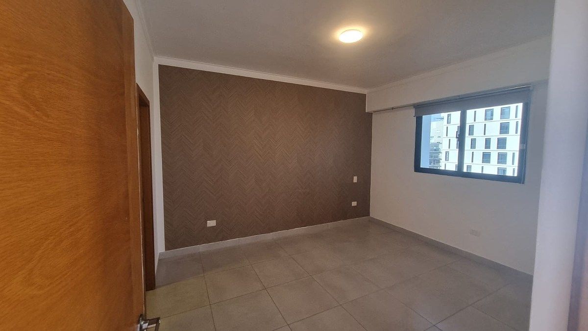 Apartamento en Ensanche Serrallés, Santo Domingo Centro (Distrito Nacional), foto 3 de 5