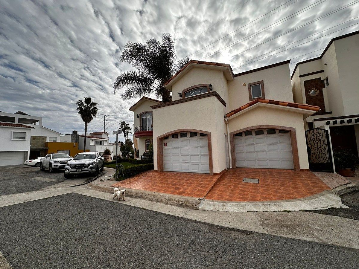 CASA EN VENTA REAL DEL MAR, TIJUANA B.C., photo 1 of 46