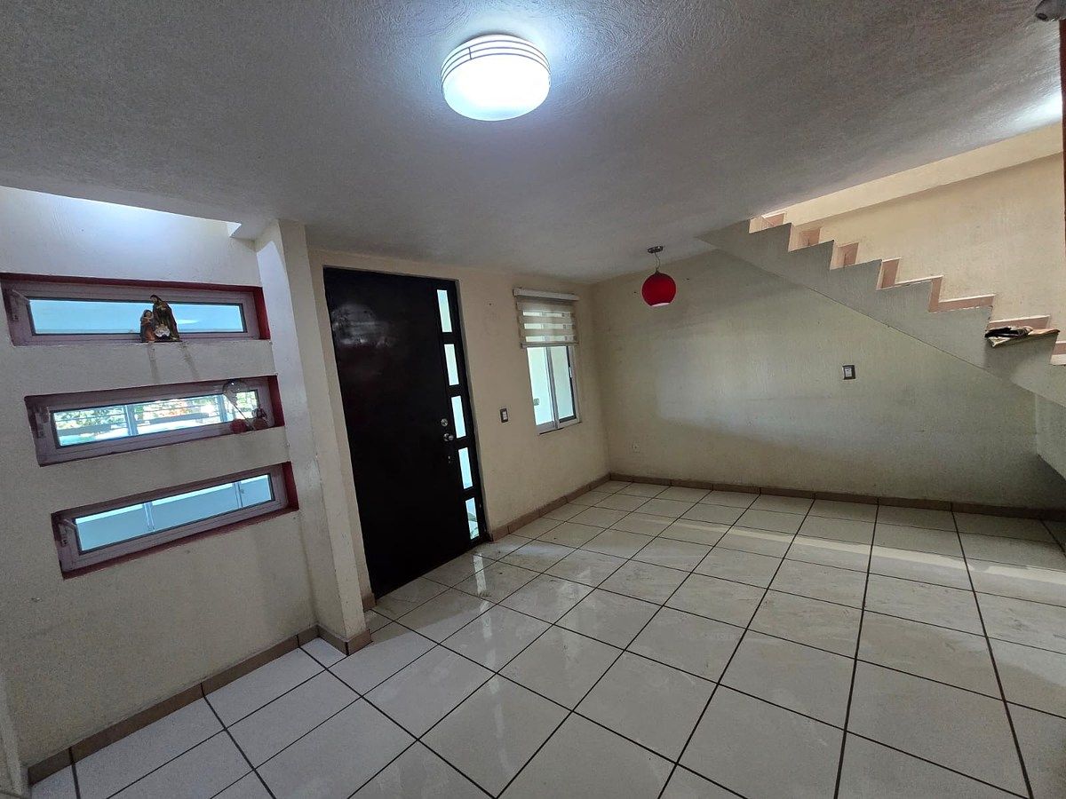 Casa en Villas Terranova, Tlajomulco de Zúñiga, foto 6 de 34
