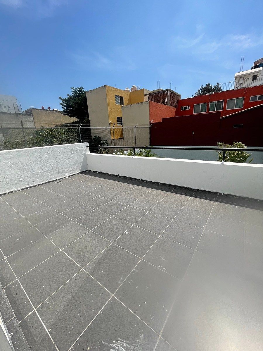 Casa em Prados de Providencia, Guadalajara, foto 25 de 30