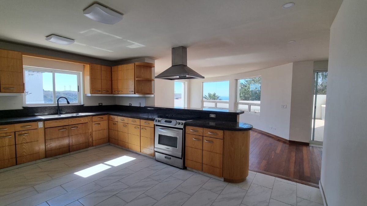 House in Real del Mar, Tijuana, photo 6 of 19