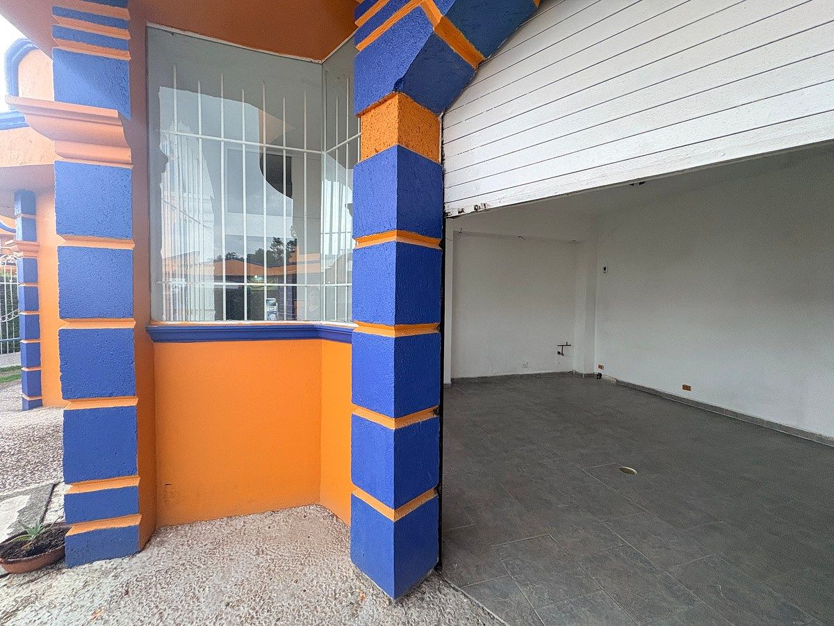 Retail Space in San Francisco Coacalco (Cabecera Municipal), Coacalco de Berriozábal, photo 2 of 7