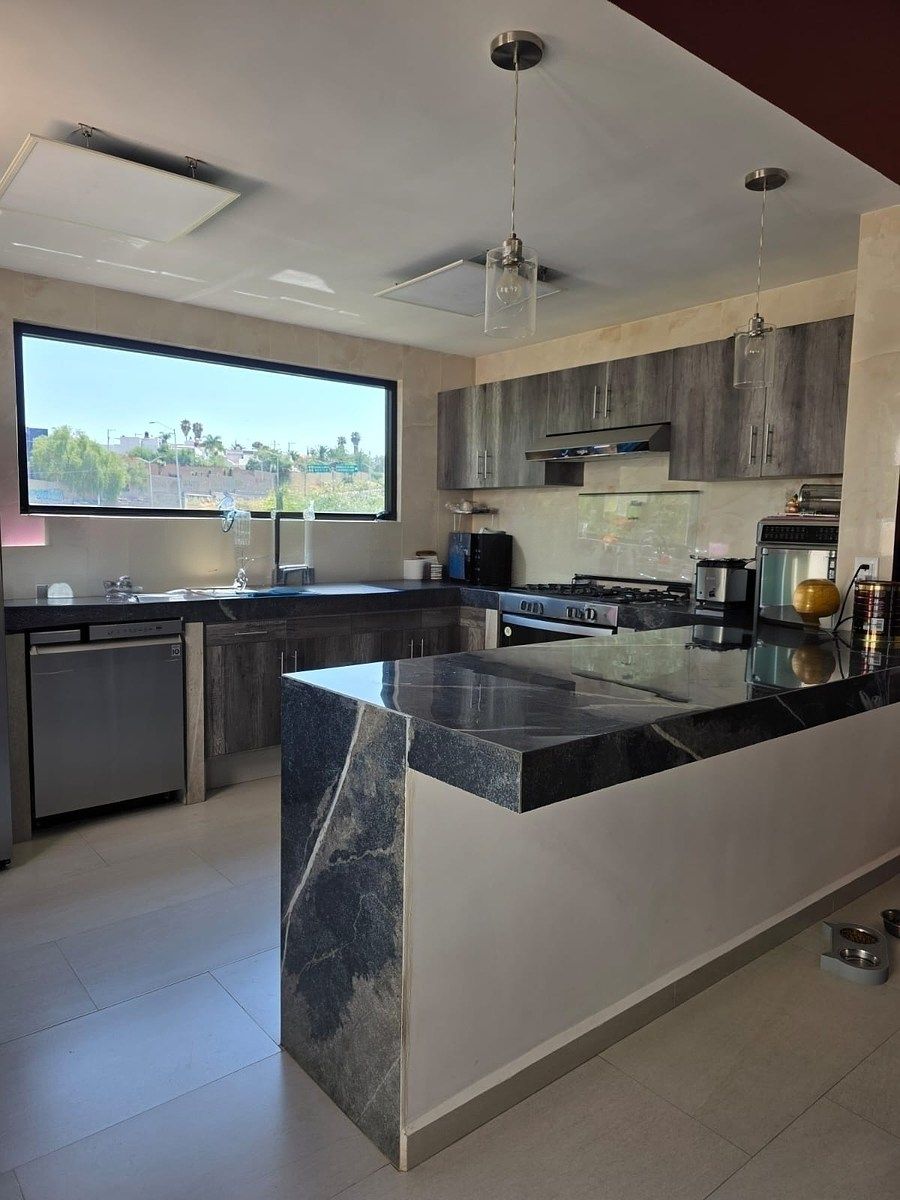 CASA EN VENTA EN RINCONADA, foto 1 de 17