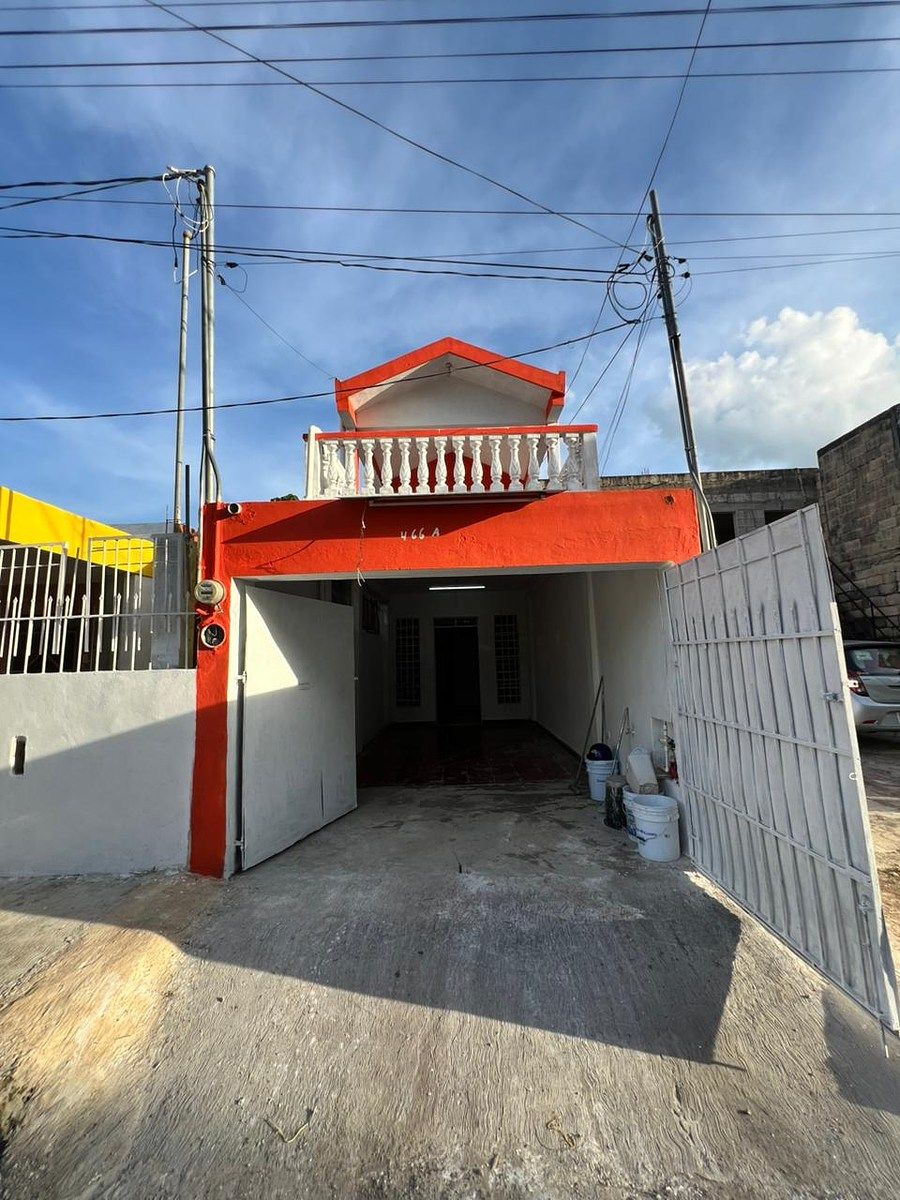 CASA EN VENTA EN DOLORES OTERO, foto 1 de 13