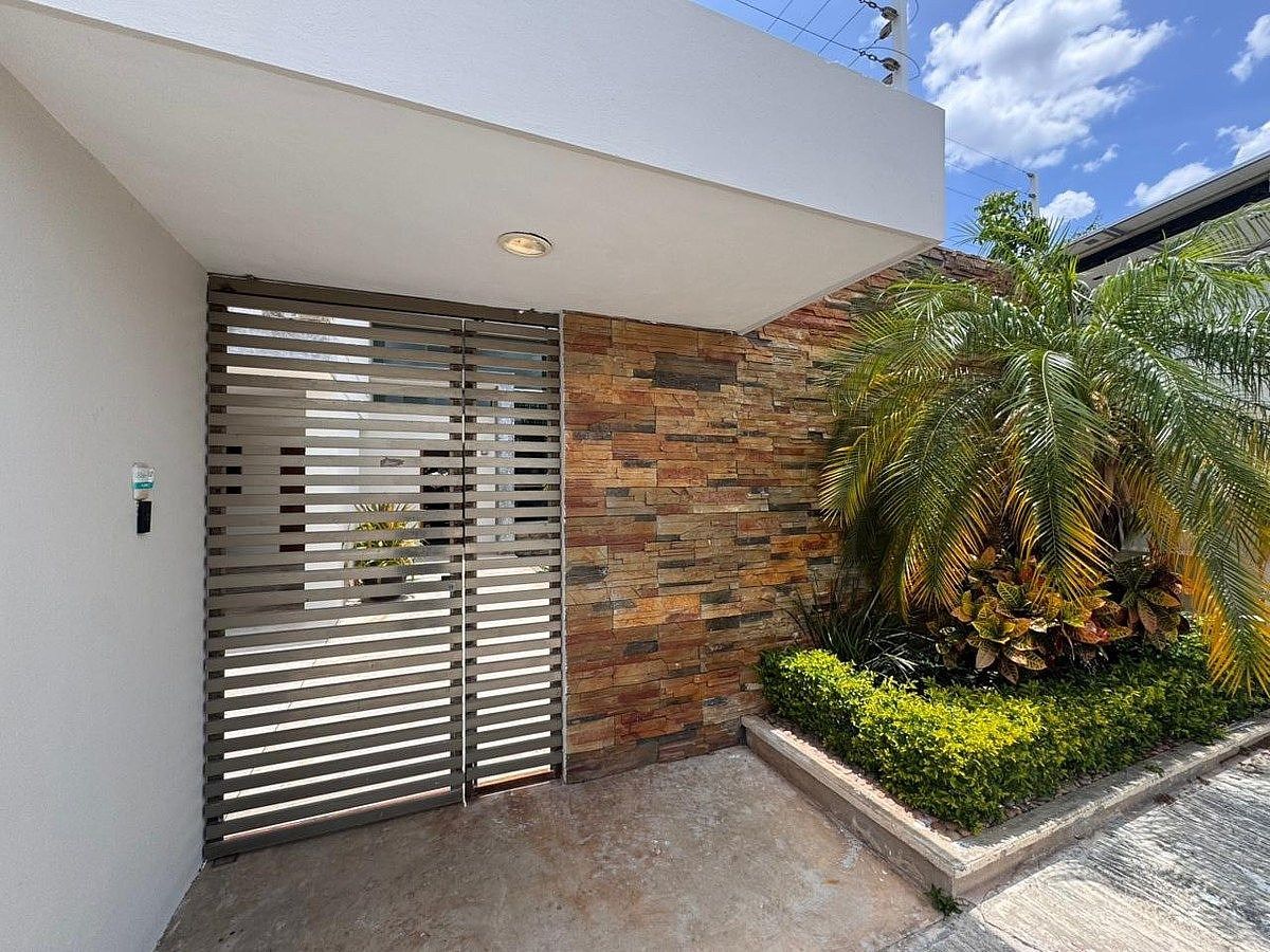 Casa en Conkal, Conkal, foto 2 de 28