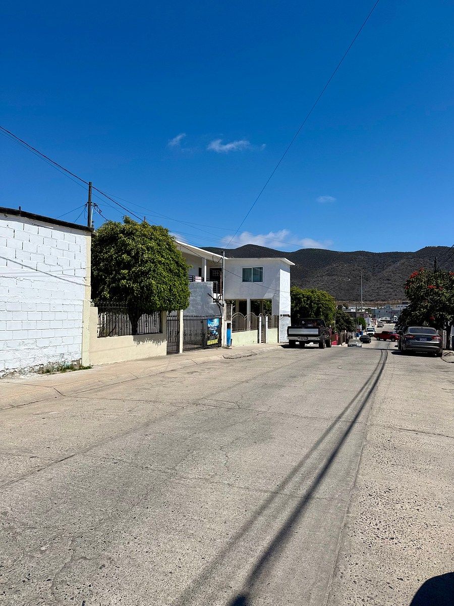 Commercial Storage Unit in California, Ensenada, photo 5 of 18
