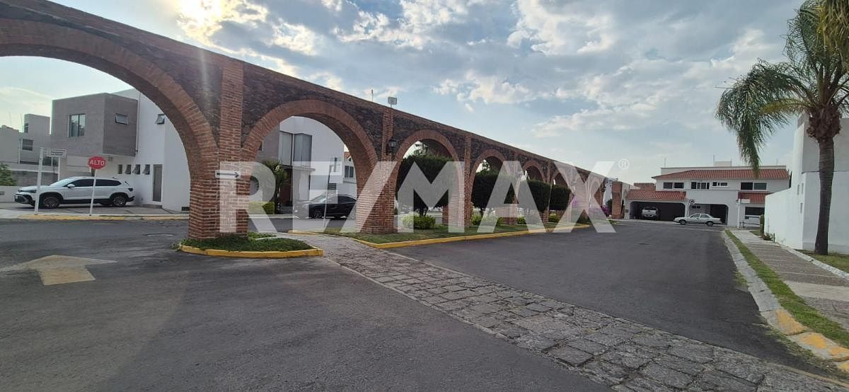 House in Gated Community in Hacienda Real Tejeda, Corregidora, photo 38 of 43