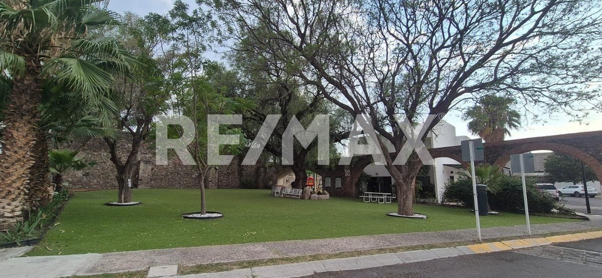 House in Gated Community in Hacienda Real Tejeda, Corregidora, photo 39 of 43