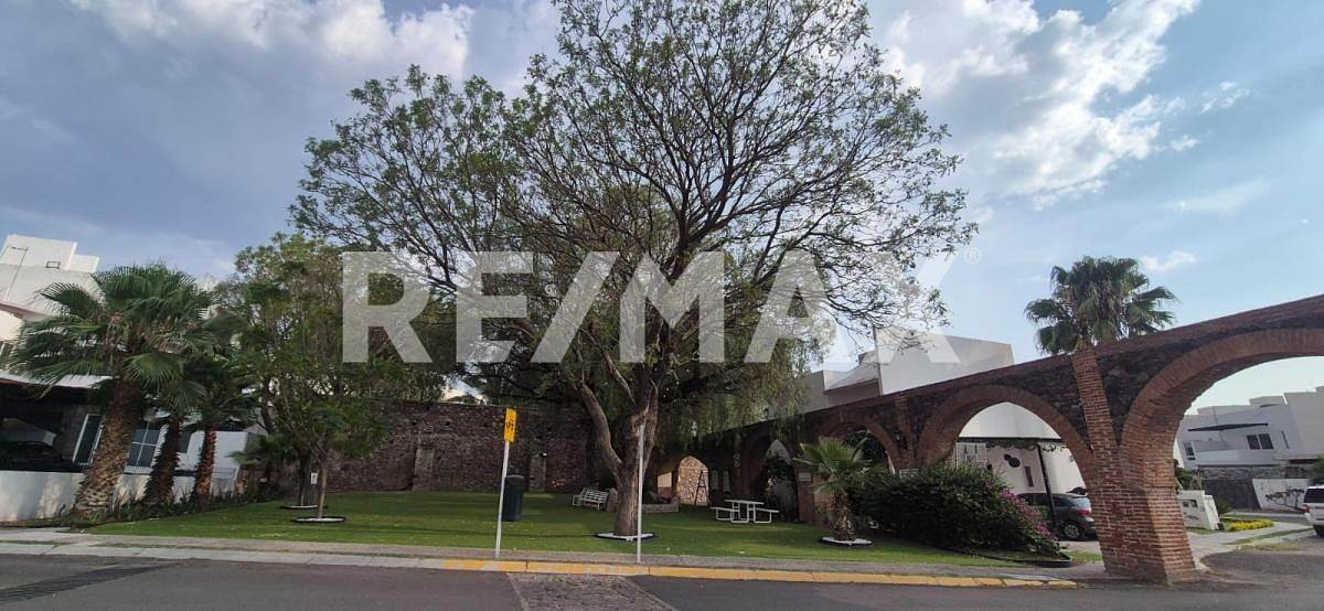 House in Gated Community in Hacienda Real Tejeda, Corregidora, photo 40 of 43